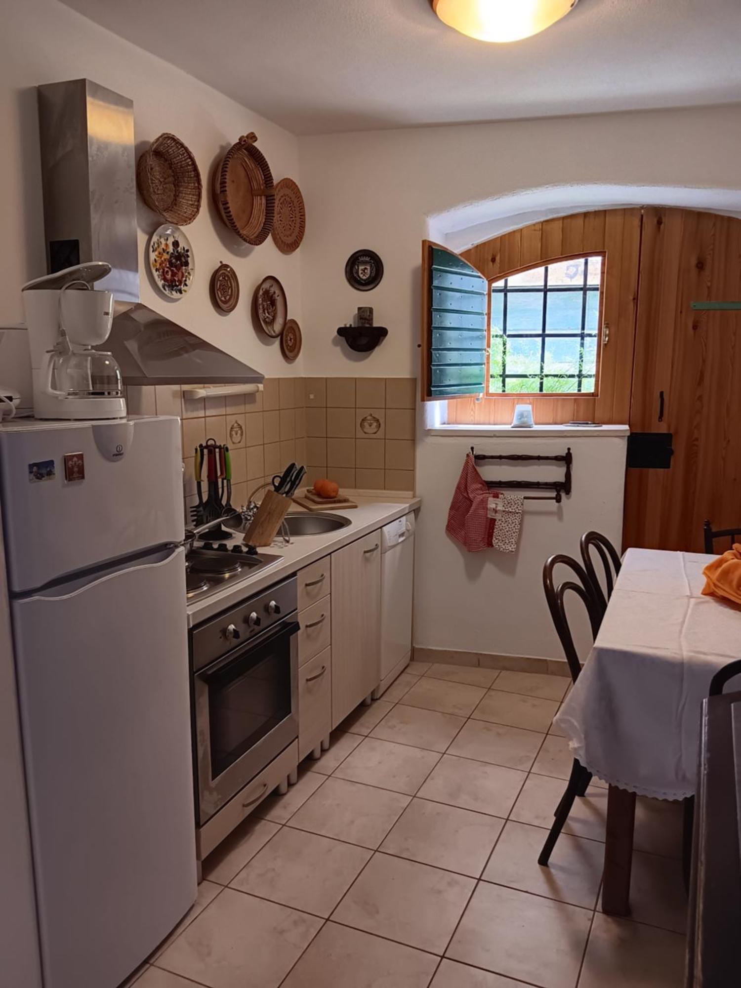 Guest House Lucijo Vrboska Bilik gambar