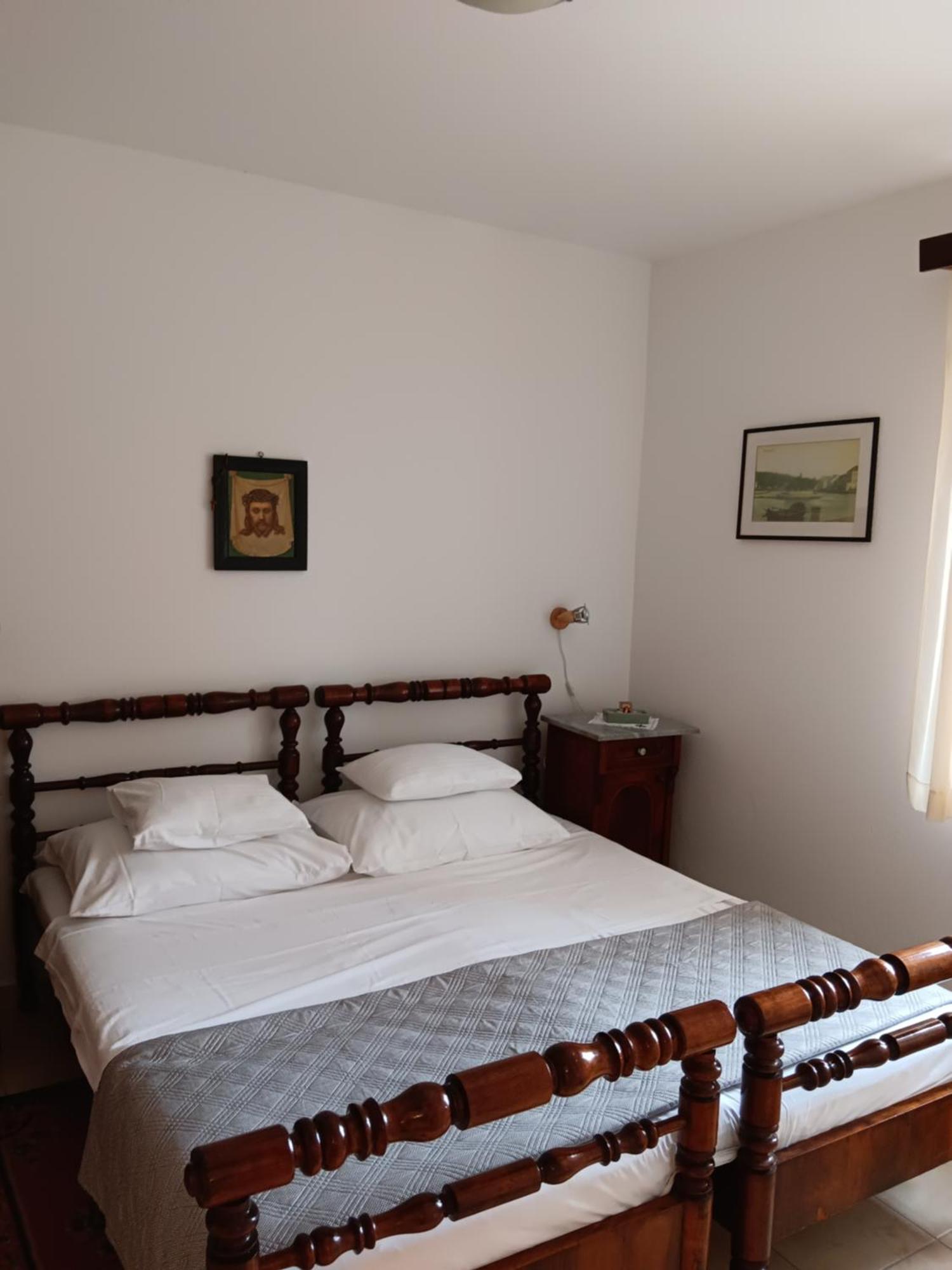 Guest House Lucijo Vrboska Bilik gambar