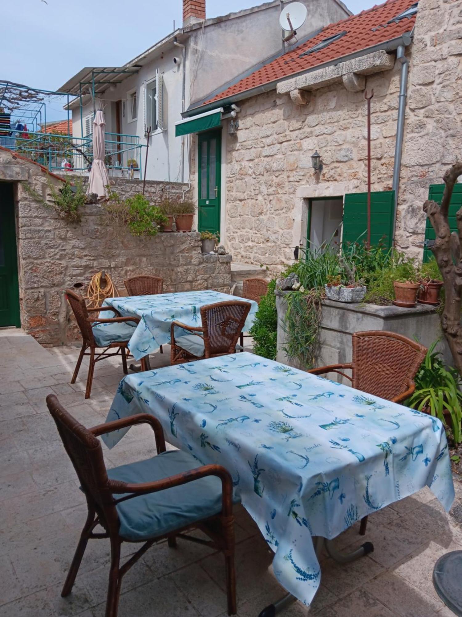 Guest House Lucijo Vrboska Bilik gambar
