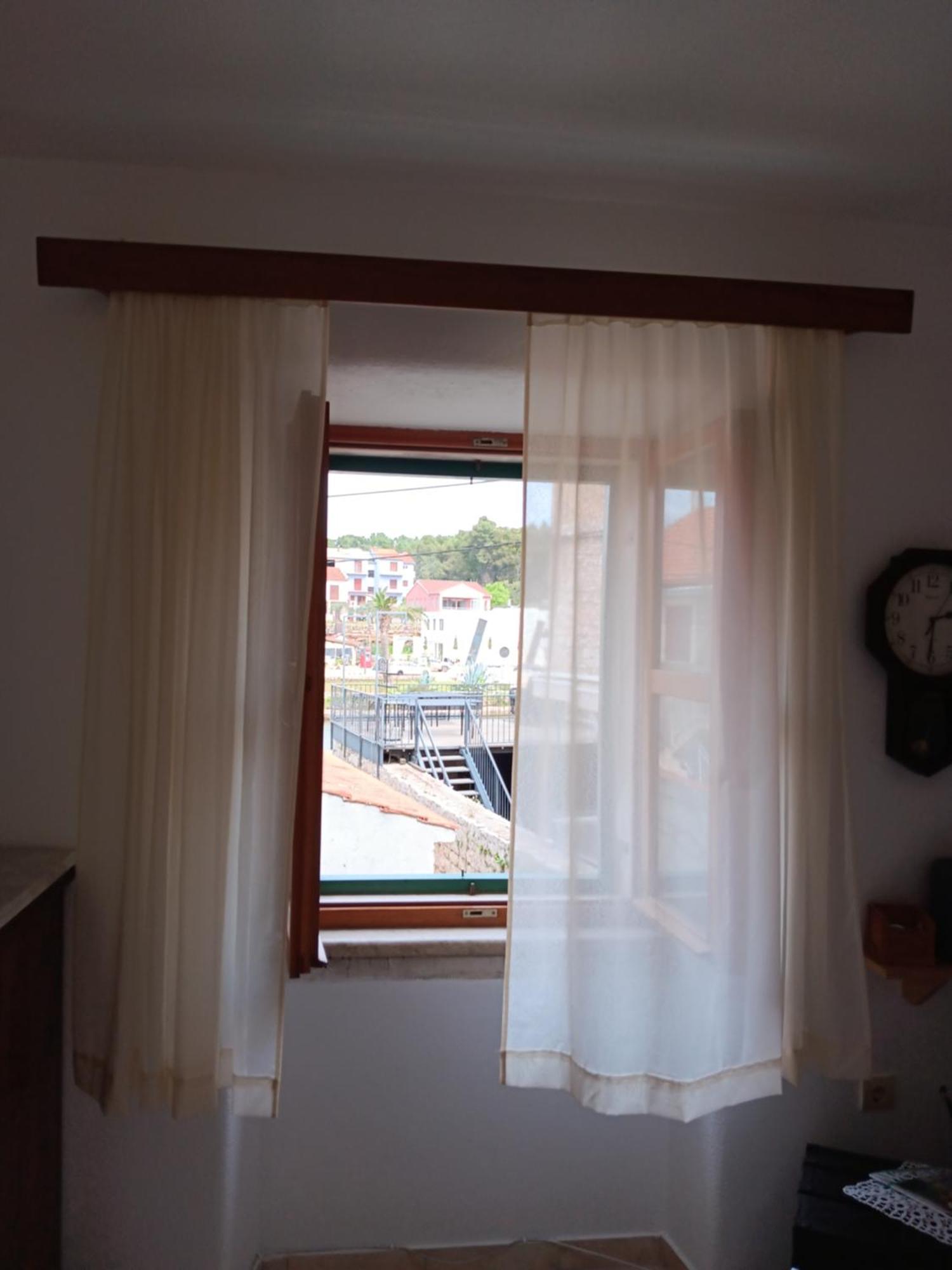 Guest House Lucijo Vrboska Bilik gambar