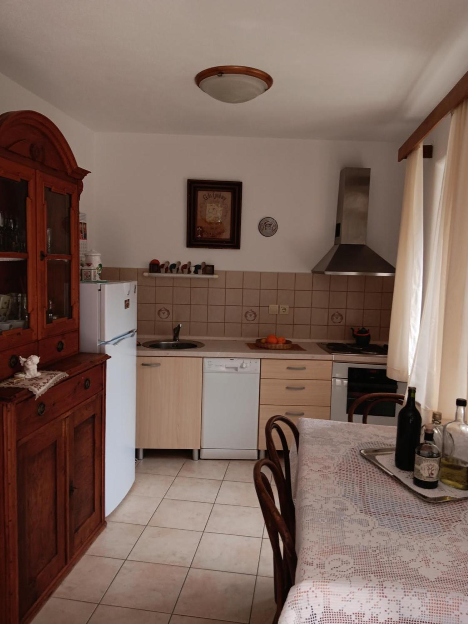 Guest House Lucijo Vrboska Bilik gambar
